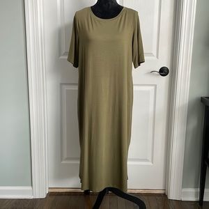 EILEEN FISHER olive green midi dress with elbow sleeves